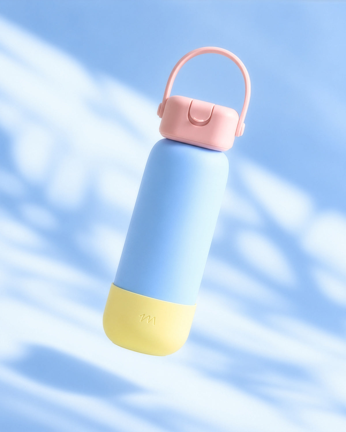 Lola - Bouteille bleu clair
