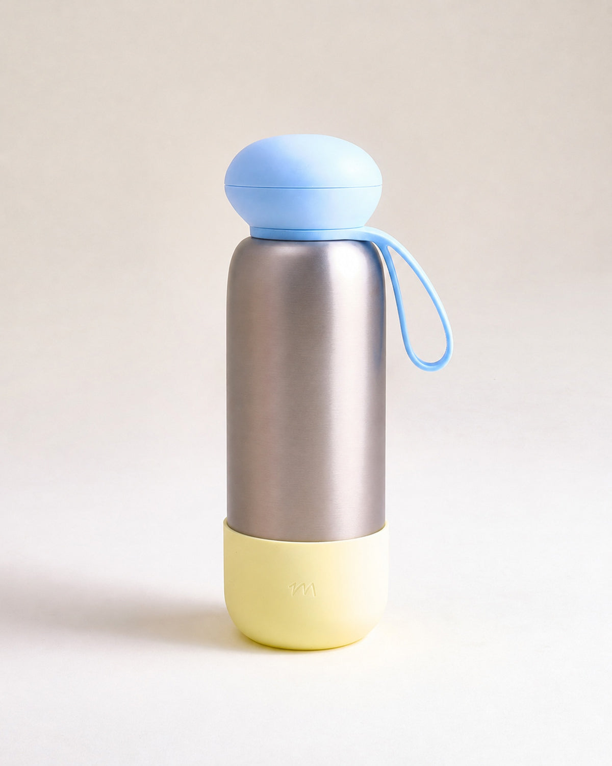 Lola - Tappo per bottiglia con passante azzurro