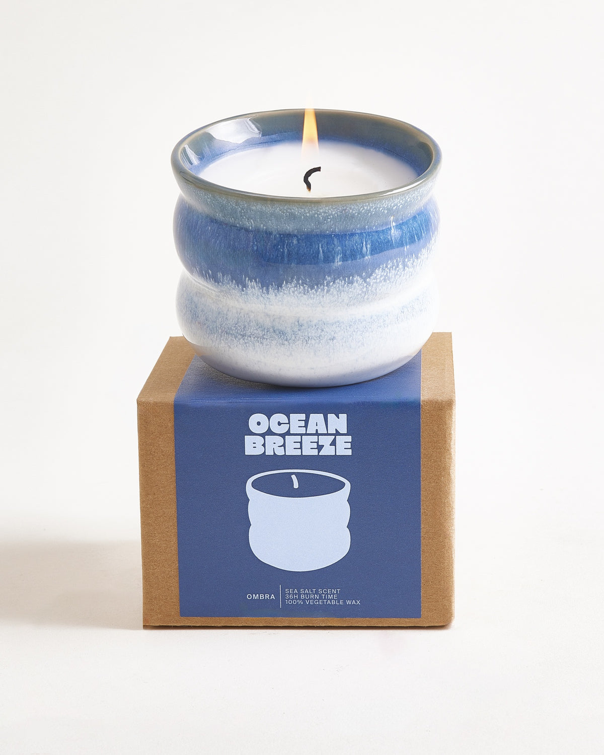 Ombra - Scented candle Ocean Breeze dark blue light blue