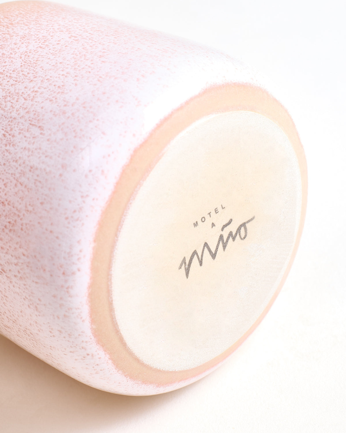 Orla Becher klein modern rosé