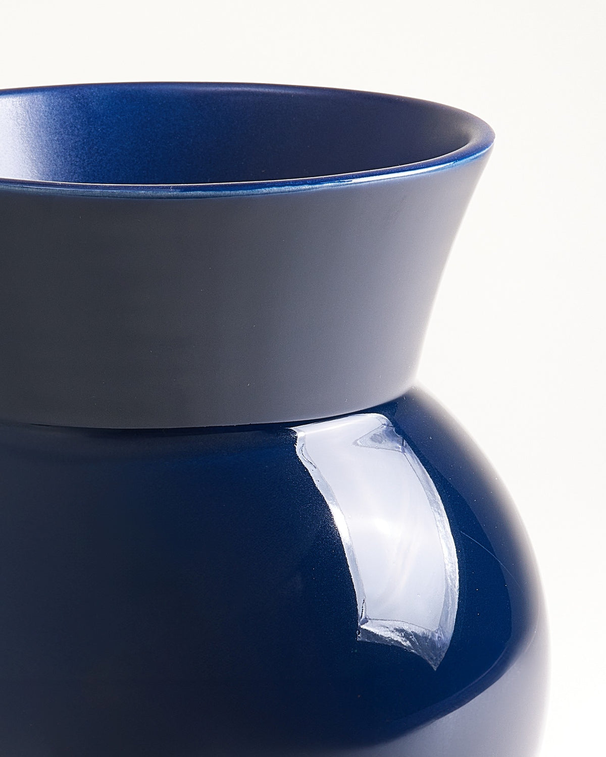 Alva Vase L dunkelblau