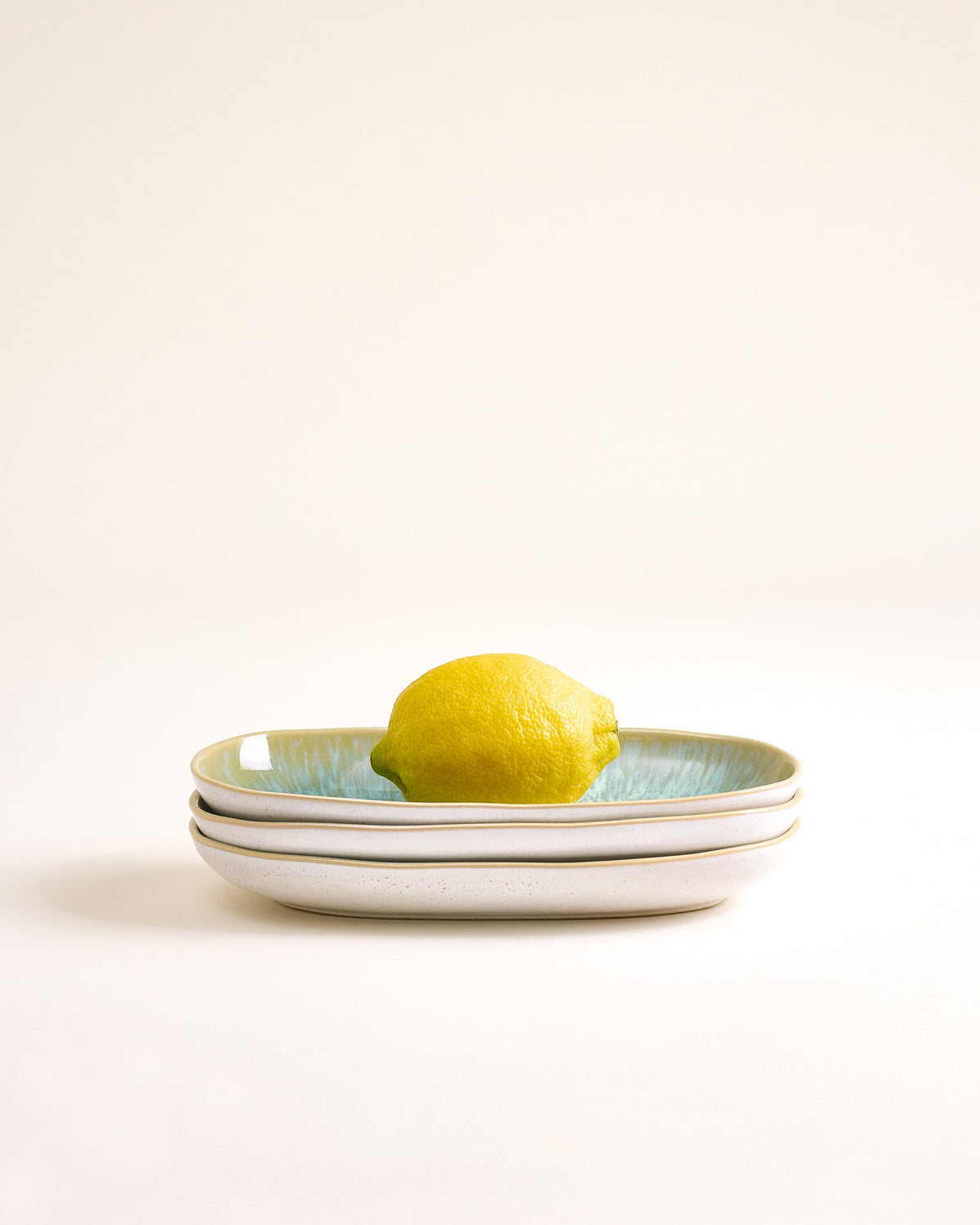 Areia - Serving platter M mint