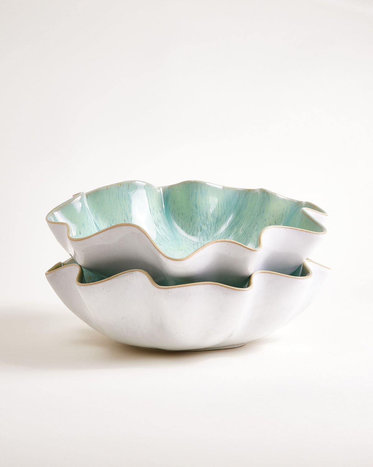Areia - Large Serving bowl shell mint