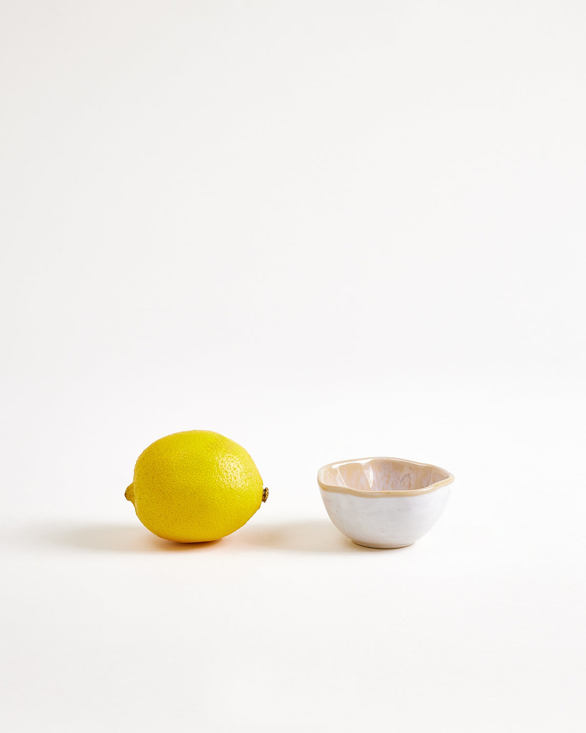 Areia - Small Sauce bowl shell sand