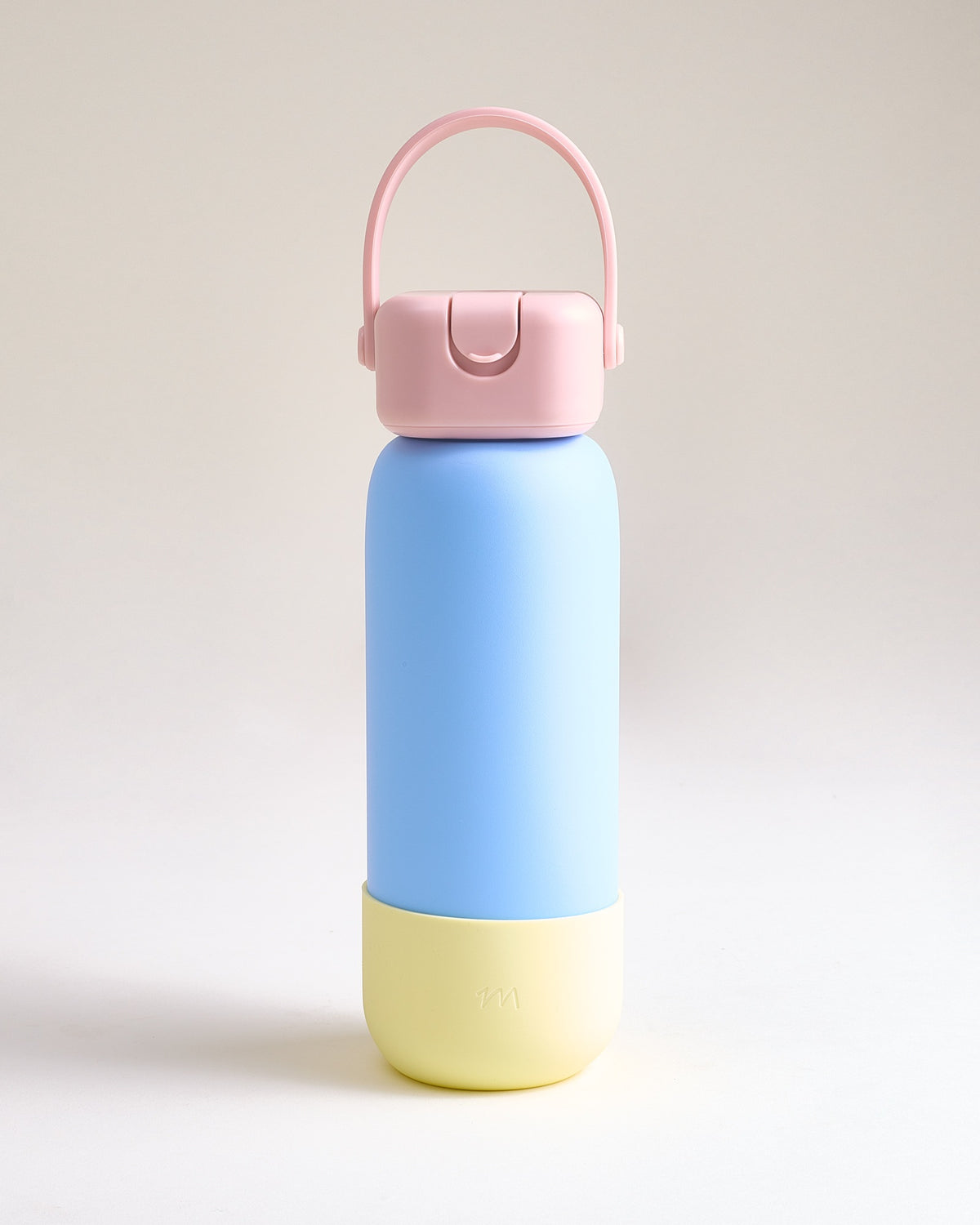 Lola - Bouteille bleu clair