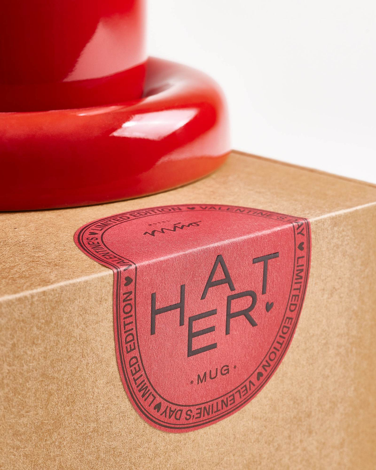 Seia - Mug & Saucer Heart Red